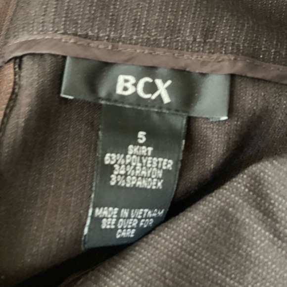 New BCX Skirt - Picture 4 of 4